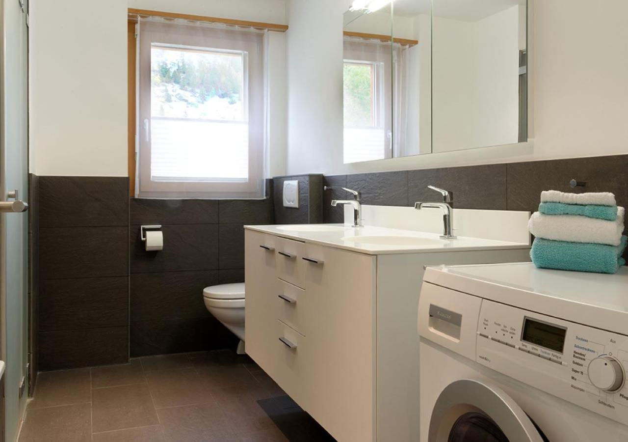 Apartment Superior Parrot Церматт Экстерьер фото